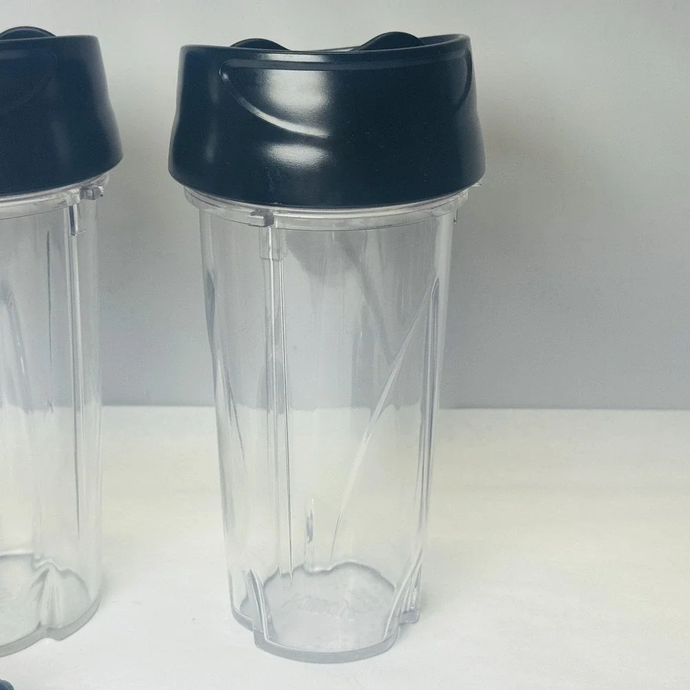 3 Ninja 16 oz Single Serve Blender Cups with 3 Drinking Lids & Blender Lid Blade
